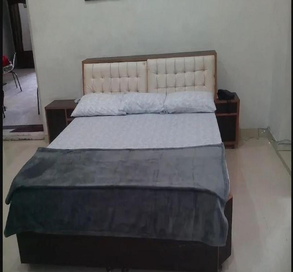 Hotel Sanginee, Maheshwar Exterior foto